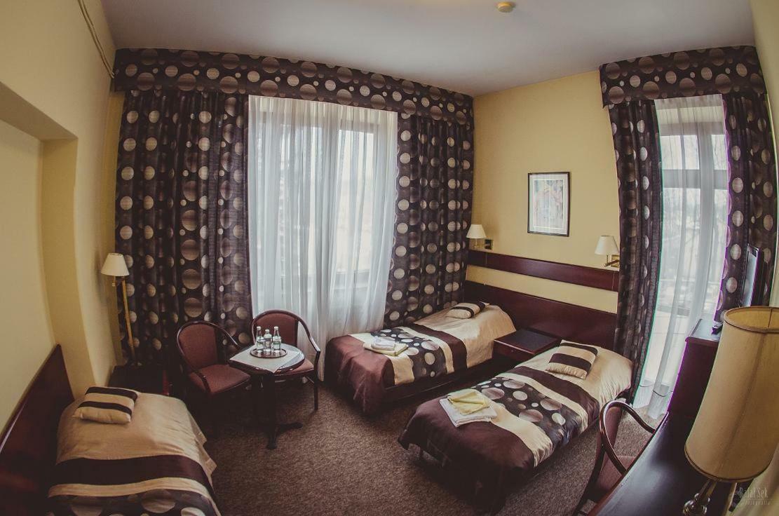 Pensjonat Willa Sorrento Krzeszowice Extérieur photo